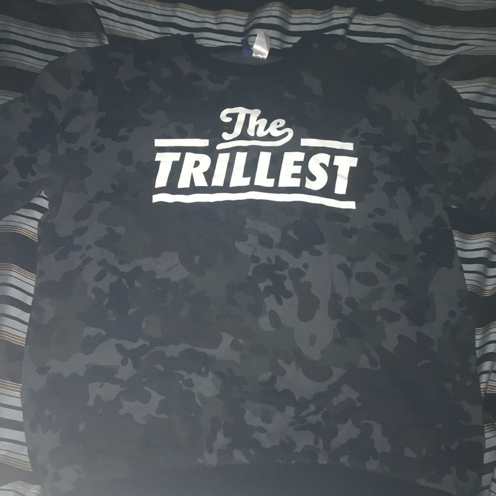 H&M The Trillest Camo Sweatshirf